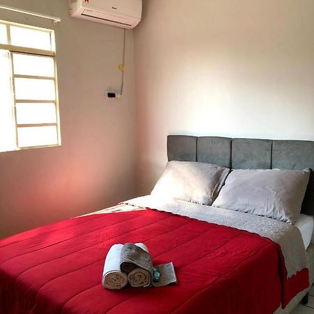 Quarto Privado Em Residencia No Coracao De Foz - Casa E Banheiro Compartilhado Фос-ду-Іґуасу Екстер'єр фото